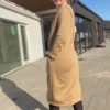 dresskleit-beež-tikandiga