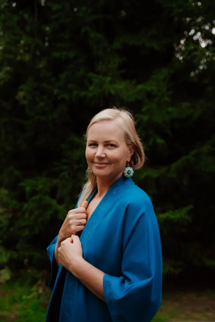 sinine-kimono-jakk-eesti-disain