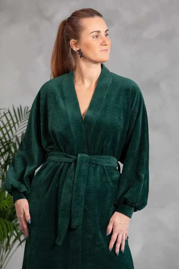 Eesti disaini vööga kimono