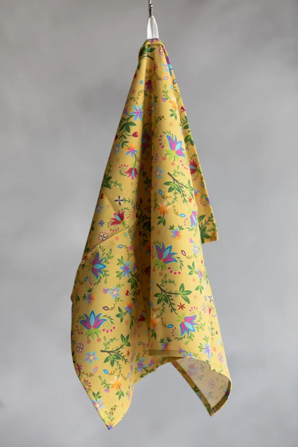 kollane lilleline köögi käterätik, Eesti disain