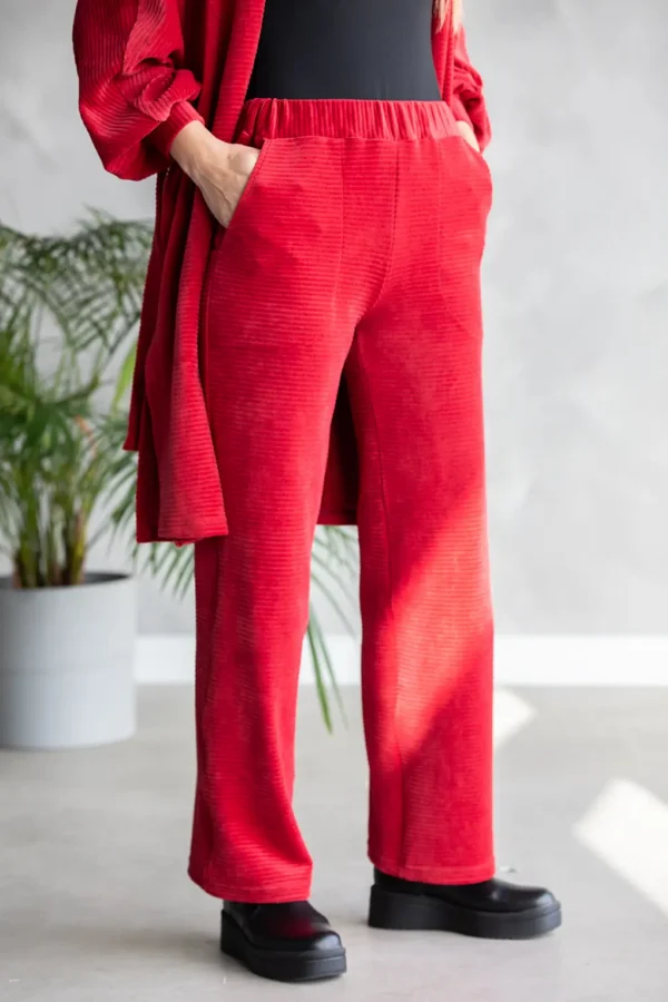 naiste taskutega punased püksid EINI